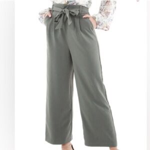 BB Dakota Go With the Flow Cropped Pants